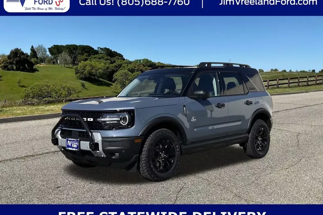 2025 Ford Bronco Sport Outer Banks photo 1