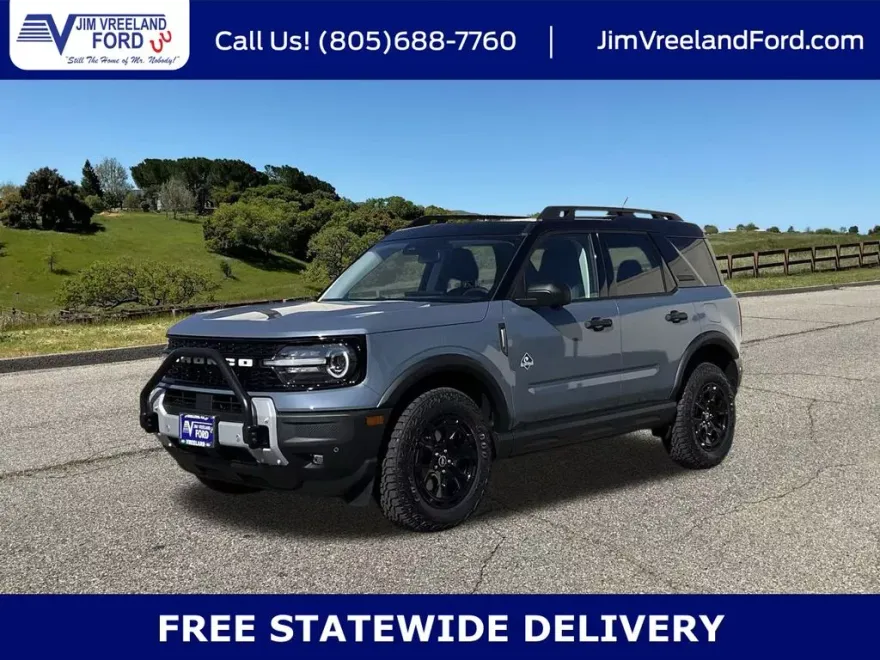 2025 Ford Bronco Sport Outer Banks photo 1