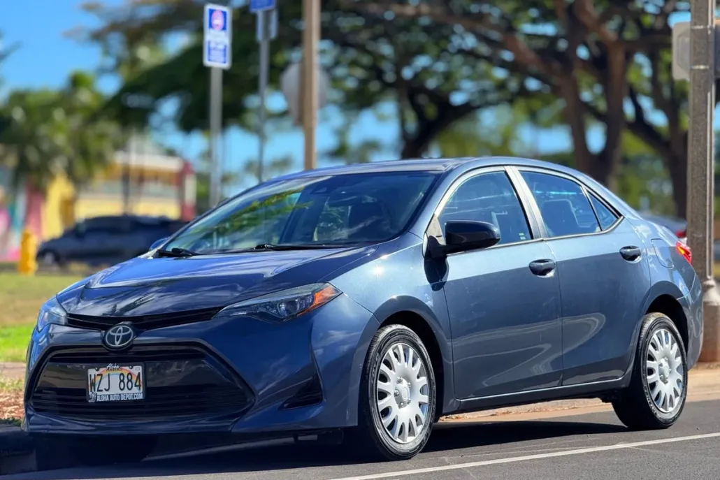 2018 Toyota Corolla XLE XSE photo 1