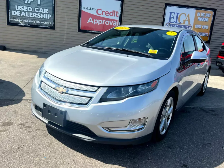 2013 Chevrolet Volt Premium photo 1