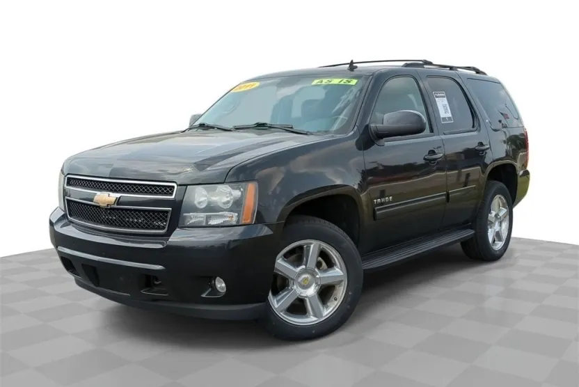 2011 Chevrolet Tahoe LT photo 1