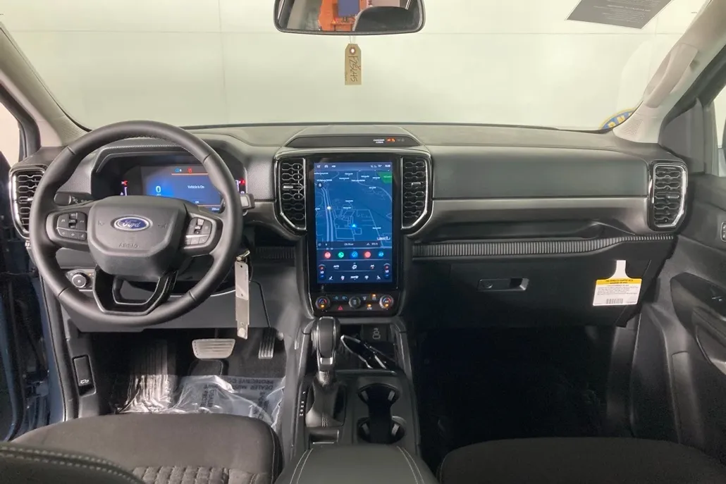 2025 Ford Ranger XLT photo 1