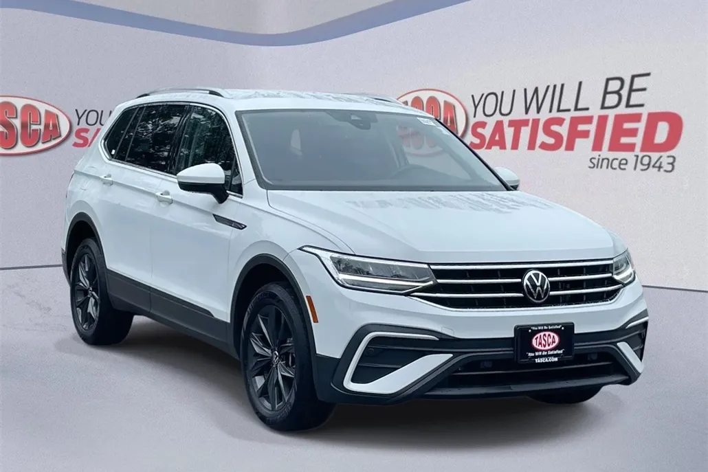 2022 Volkswagen Tiguan SE photo 1