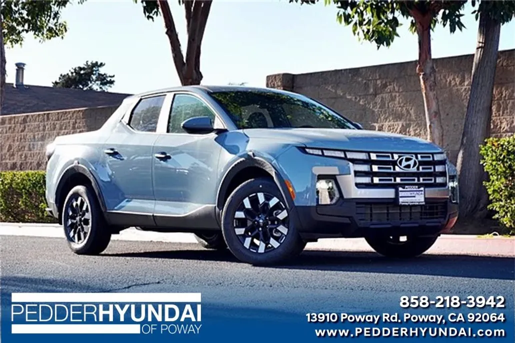 2025 Hyundai Santa Cruz SE photo 1
