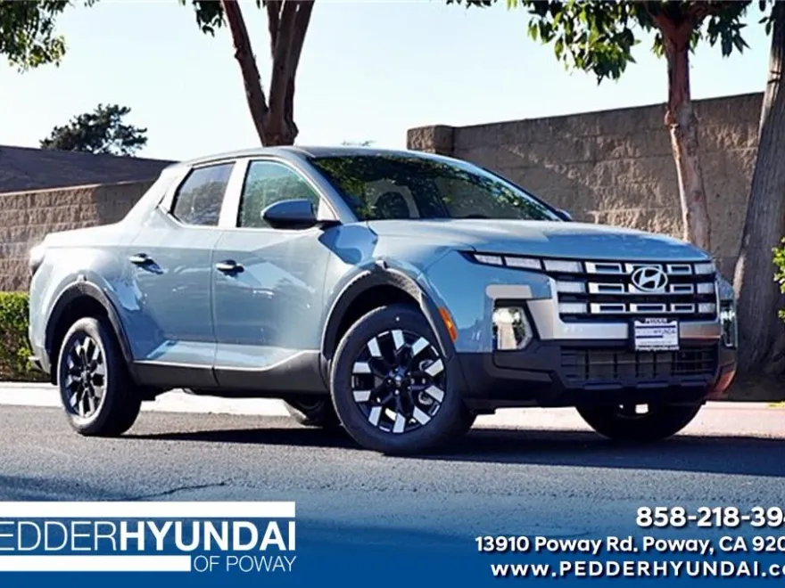 2025 Hyundai Santa Cruz SE photo 1