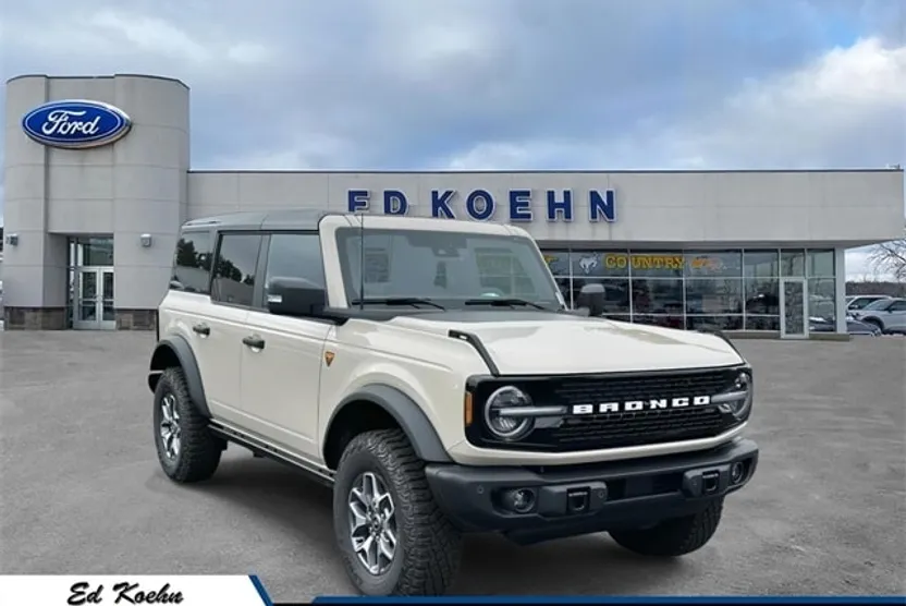 2025 Ford Bronco Badlands photo 1