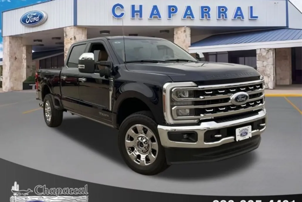 2024 Ford F-250 Lariat photo 1