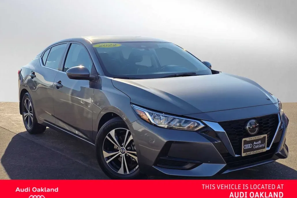 2022 Nissan Sentra SV photo 1
