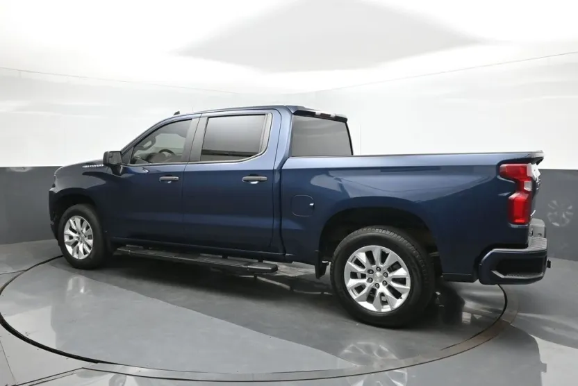 2020 Chevrolet Silverado 1500 Custom photo 1