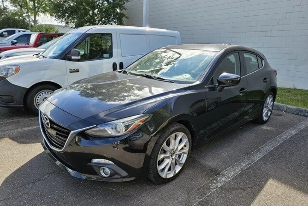 2015 Mazda Mazda3 s Grand Touring photo 1
