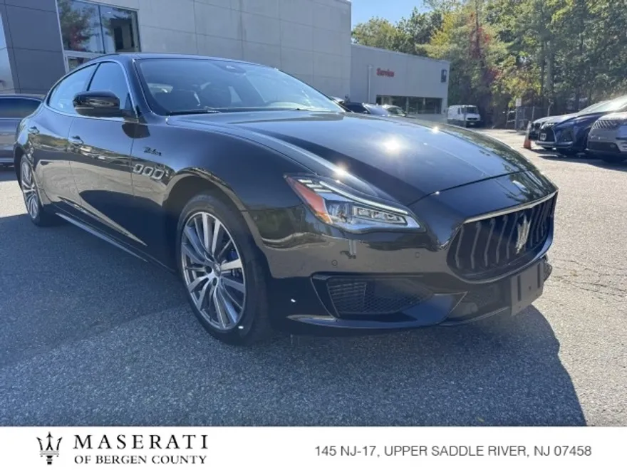2022 Maserati Quattroporte Modena Q4 photo 1