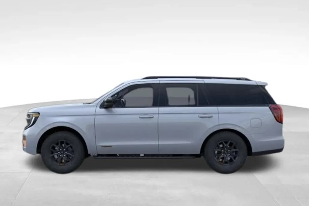 2025 Ford Expedition photo 1