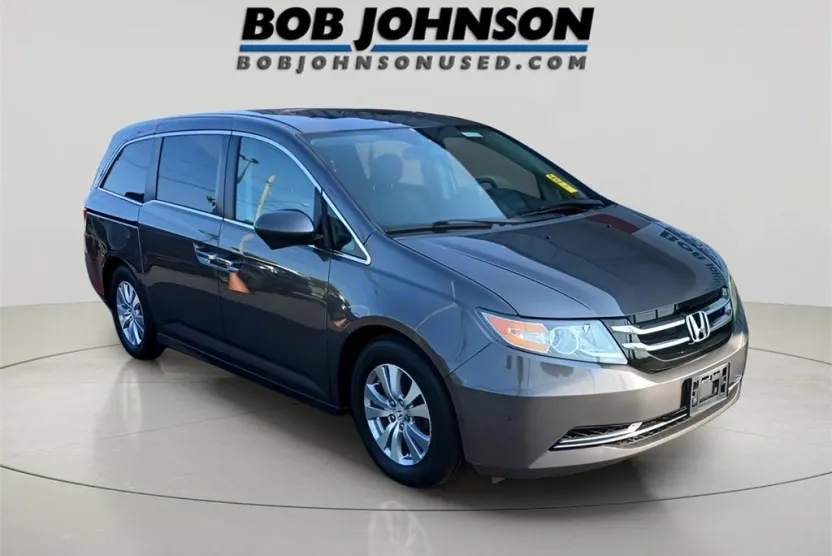 2016 Honda Odyssey EX-L photo 1