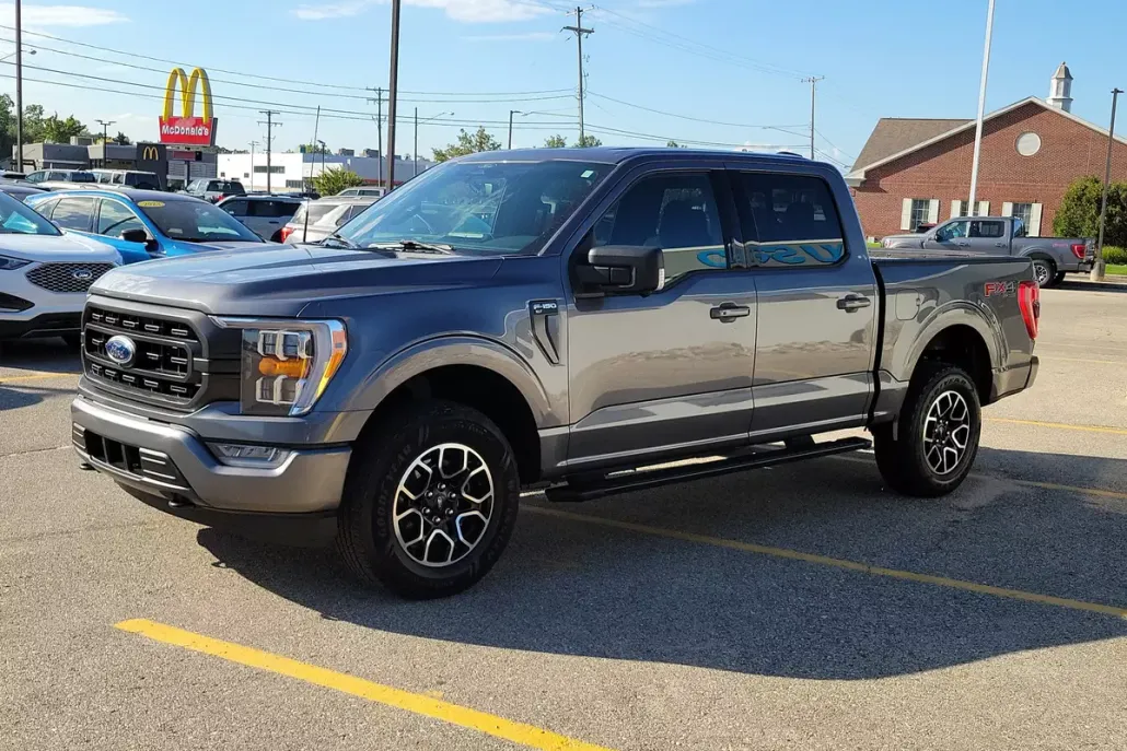 2022 Ford F-150 FX4 photo 1