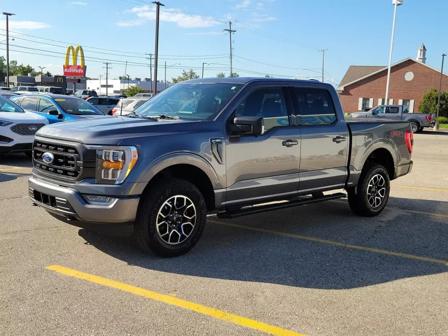 2022 Ford F-150 FX4 photo 1