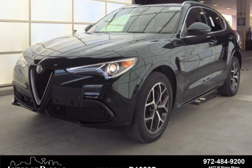 2021 Alfa Romeo Stelvio Ti photo 1