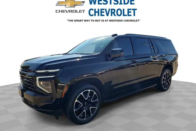 2025 Chevrolet Suburban RST photo 1