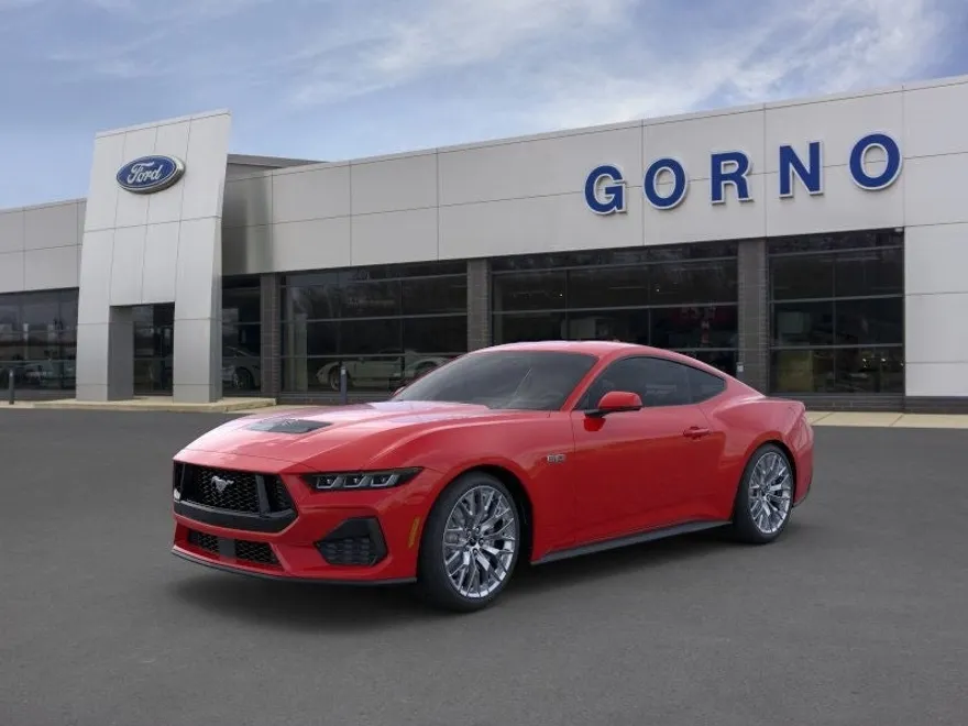 2025 Ford Mustang GT photo 1