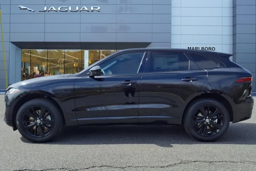 2026 Jaguar F-PACE P250 R-Dynamic S photo 1