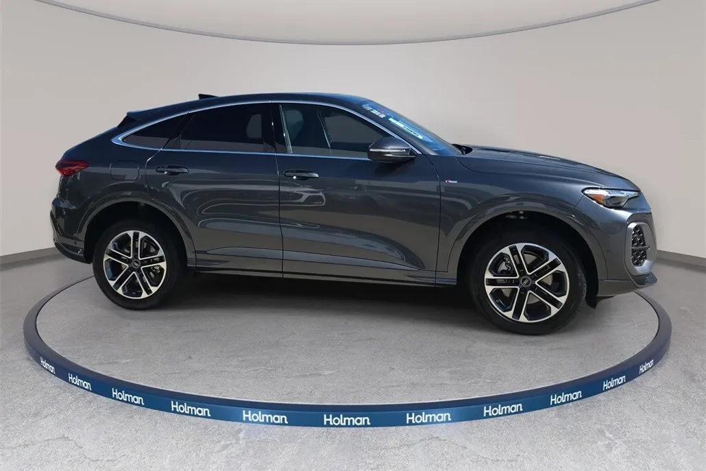 2025 Audi Q5 2.0T Premium Plus photo 1