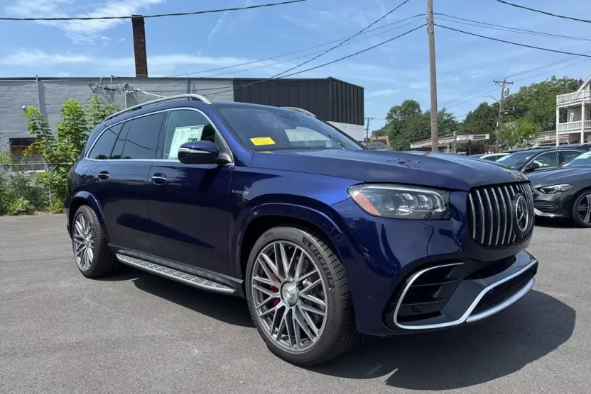 2025 Mercedes Benz GLS AMG 63 4MATIC photo 1
