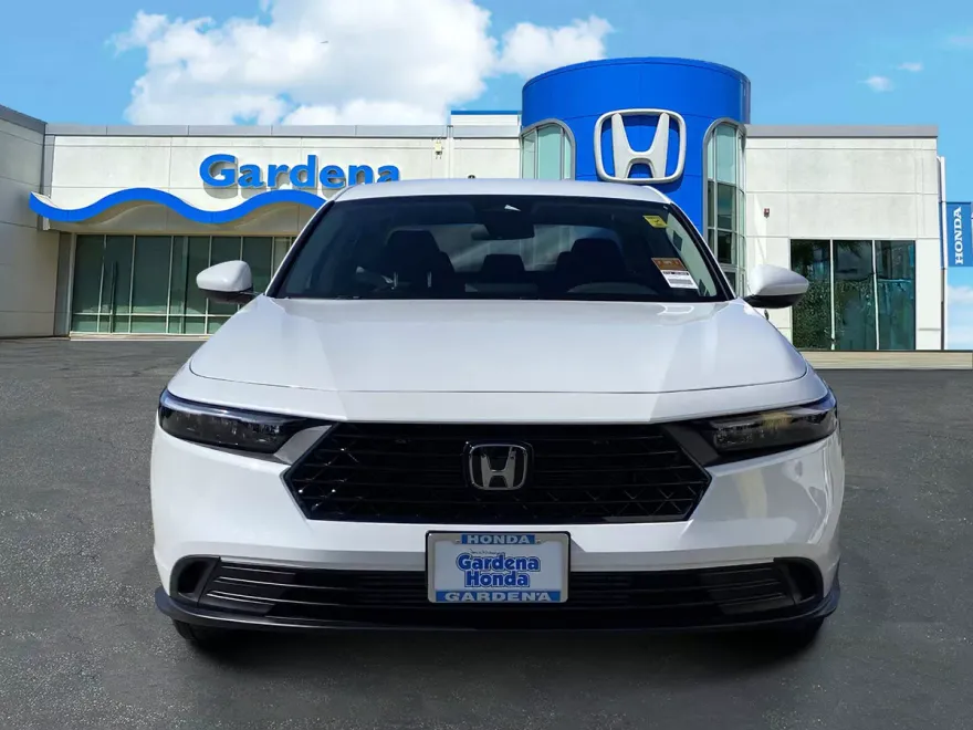 2025 Honda Accord LX photo 1