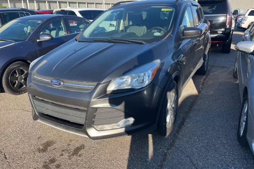 2016 Ford Escape SE photo 1
