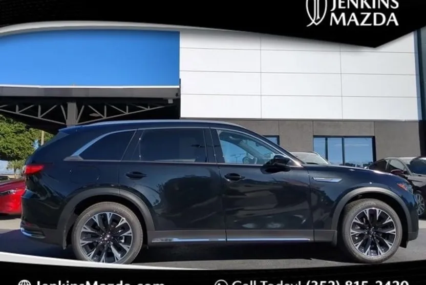 2024 Mazda CX-90 Plug-in Hybrid Premium Plus photo 1