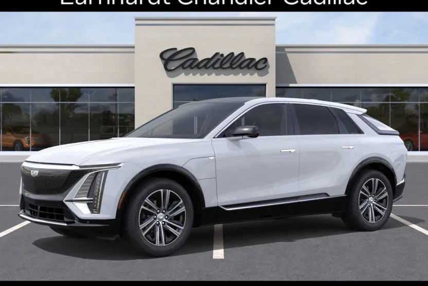 2026 Cadillac Lyriq Luxury photo 1