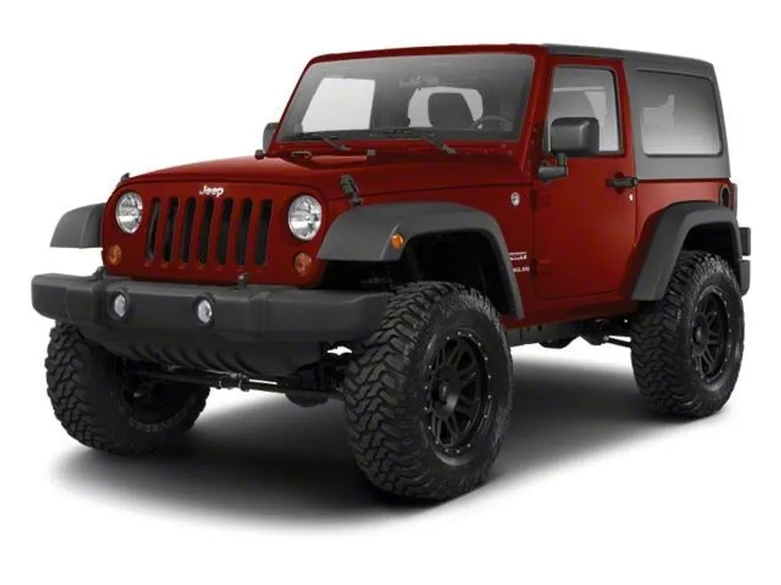2010 Jeep Wrangler Sahara photo 1