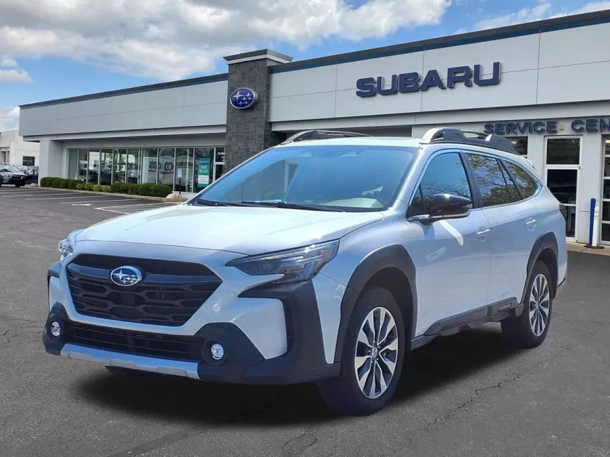 2024 Subaru Outback Limited photo 1