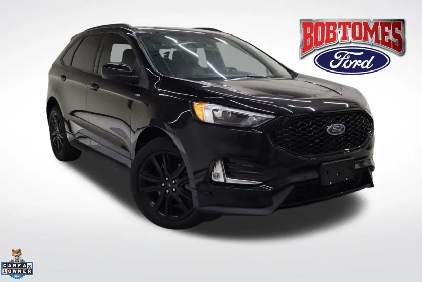2022 Ford Edge ST photo 1