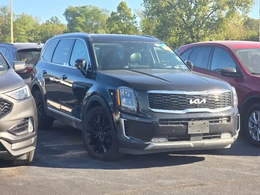 2022 Kia Telluride SX photo 1