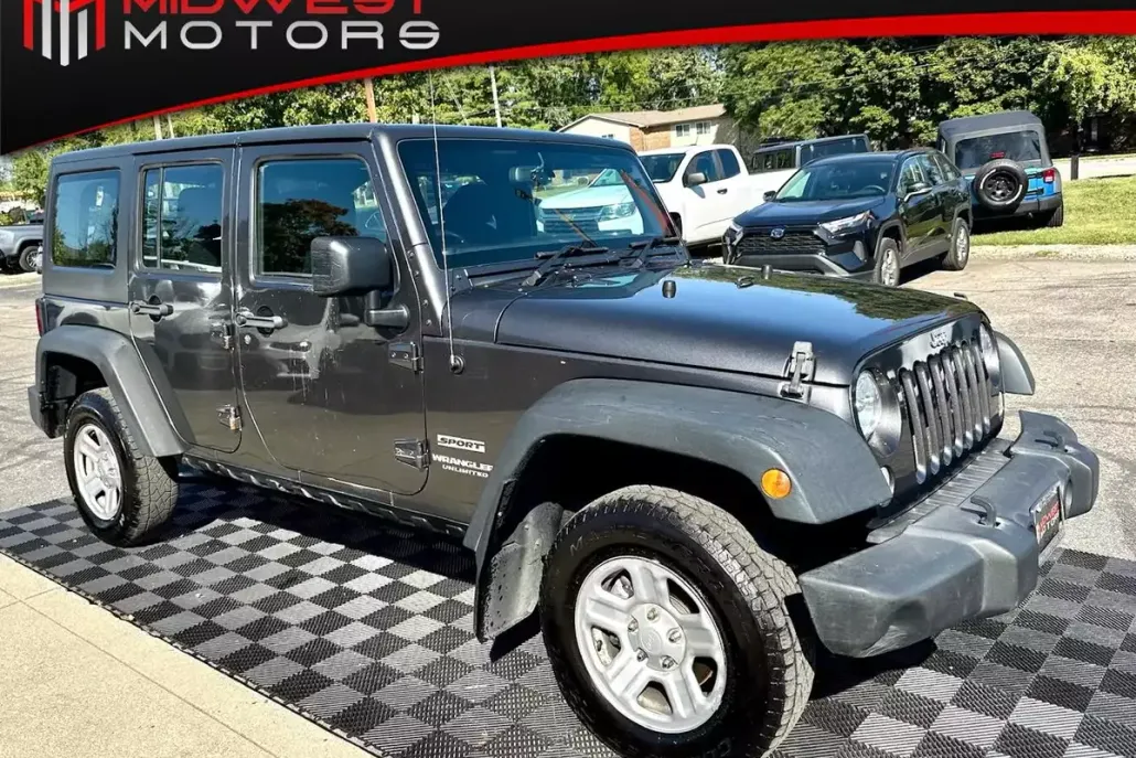 2017 Jeep Wrangler Unlimited Sport RHD photo 1