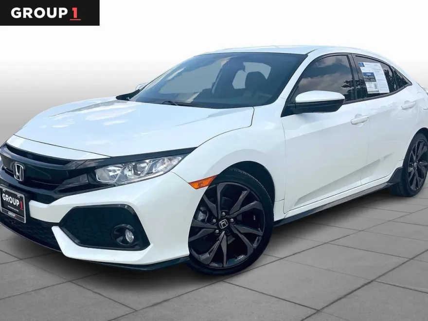 2018 Honda Civic Hatchback Sport photo 1
