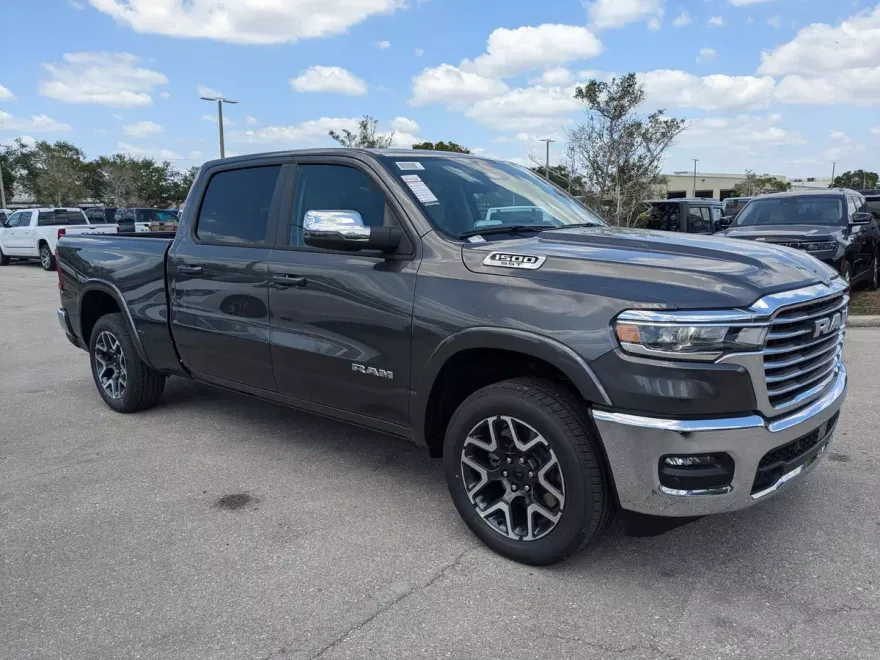 2025 Ram 1500 Laramie photo 1