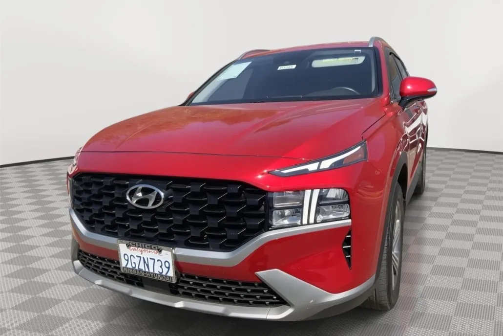 2023 Hyundai Santa Fe SEL photo 1