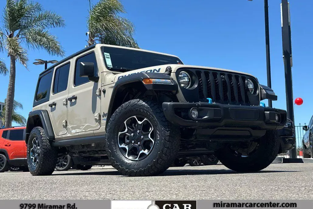 2022 Jeep Wrangler 4xe Unlimited Rubicon photo 1