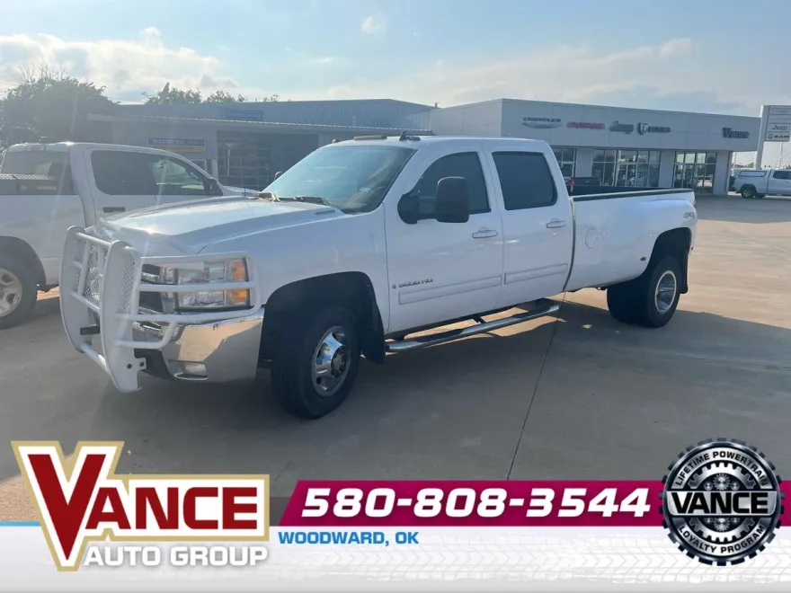 2009 Chevrolet Silverado 3500HD LTZ photo 1