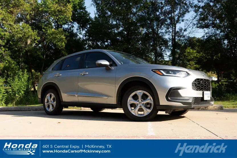 2023 Honda HR-V LX photo 1
