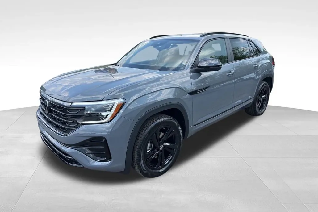 2026 Volkswagen Atlas Cross Sport SEL R-Line photo 1