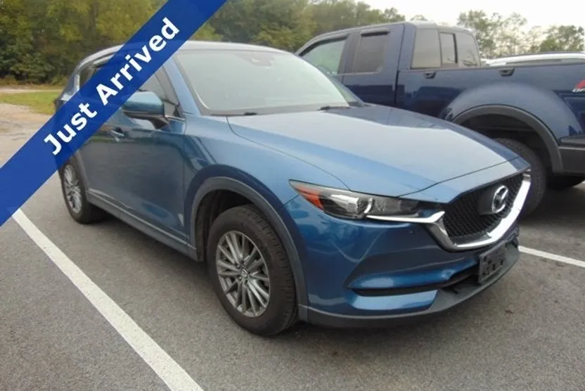 2018 Mazda CX-5 Sport photo 1