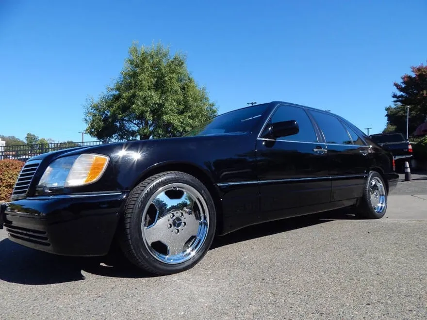 1995 Mercedes Benz S 600 photo 1