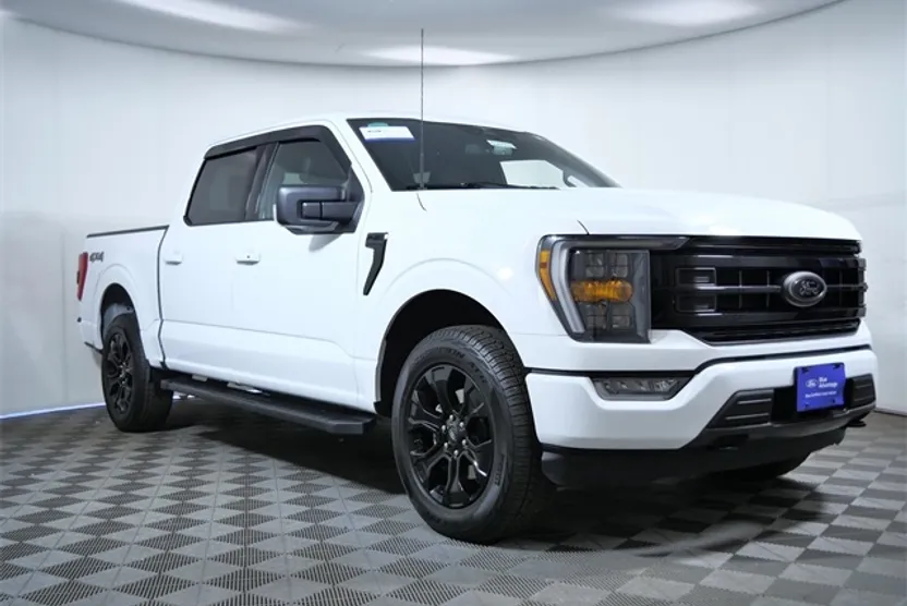 2023 Ford F-150 XLT photo 1