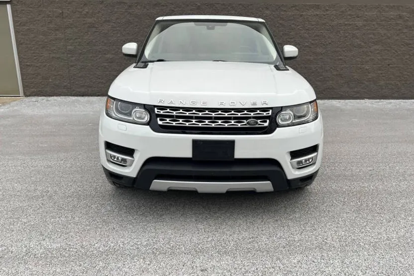 2016 Land Rover Range Rover Sport HSE photo 1