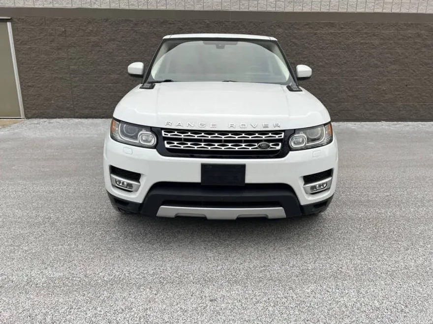 2016 Land Rover Range Rover Sport HSE photo 1