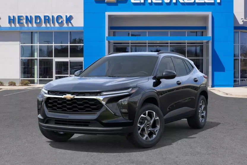 2025 Chevrolet Trax LT photo 1