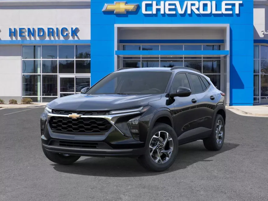 2025 Chevrolet Trax LT photo 1