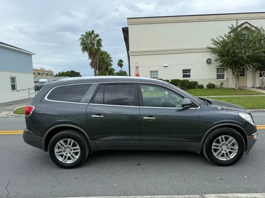 2012 Buick Enclave Sport photo 1