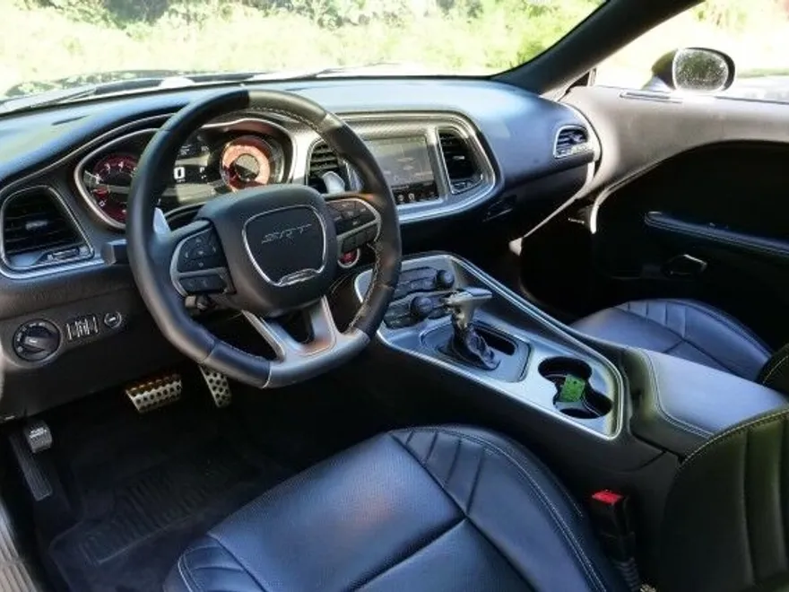 2016 Dodge Challenger SRT8 Hellcat photo 1